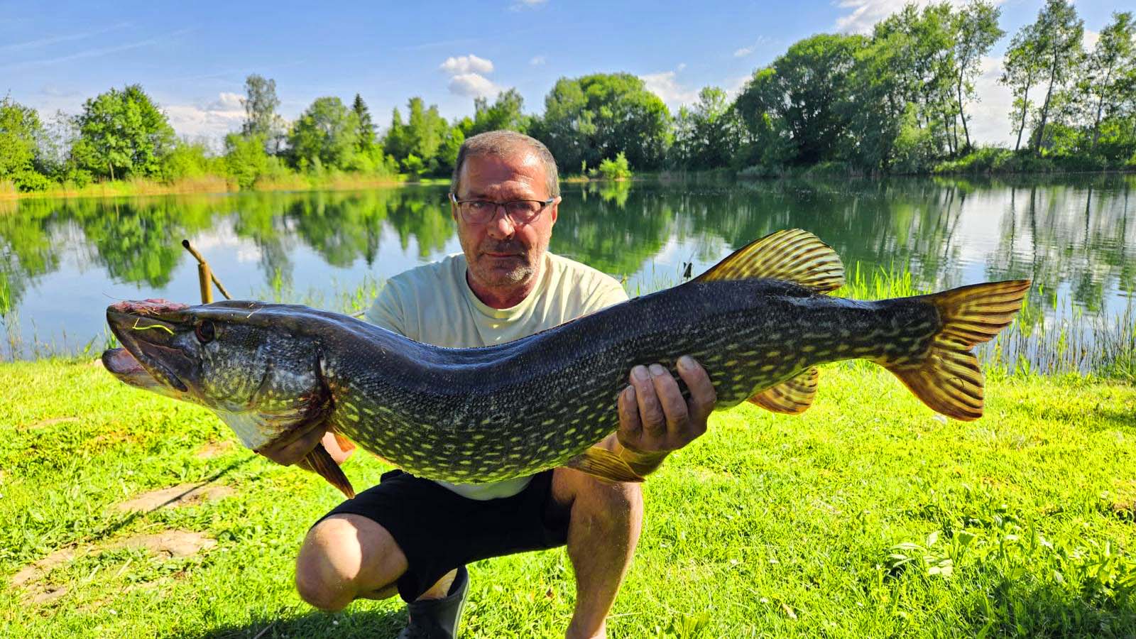 Traugott Emrich Hecht 107 cm 8,5 kg Ulrichsee