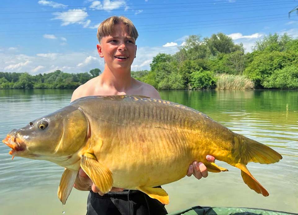 Niklas Hochreuther Karpfen 83 cm 12,1 kg Ulrichsee